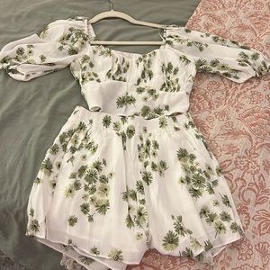 Abercrombie Green and white cropped blouse & short matching set